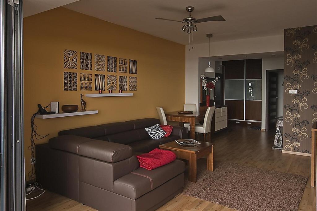 Atrium Luksusowe Apartamenty Сарбіново Номер фото